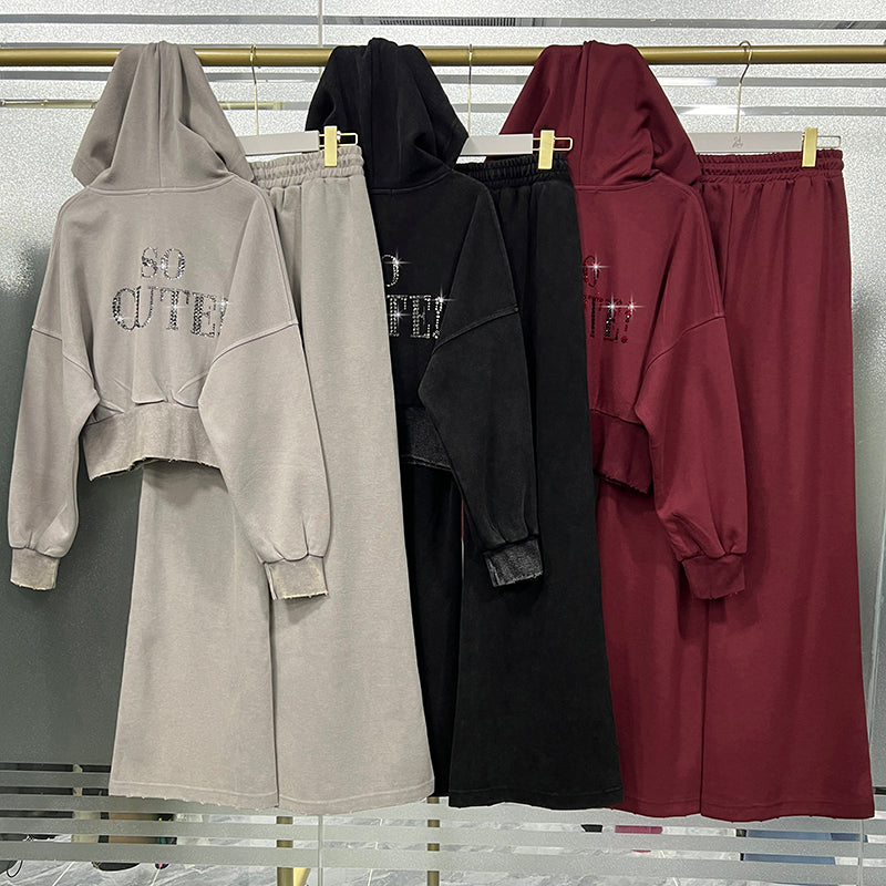 Rhinestone Tracksuit - Wholesale from the Original Factory | Luopeita