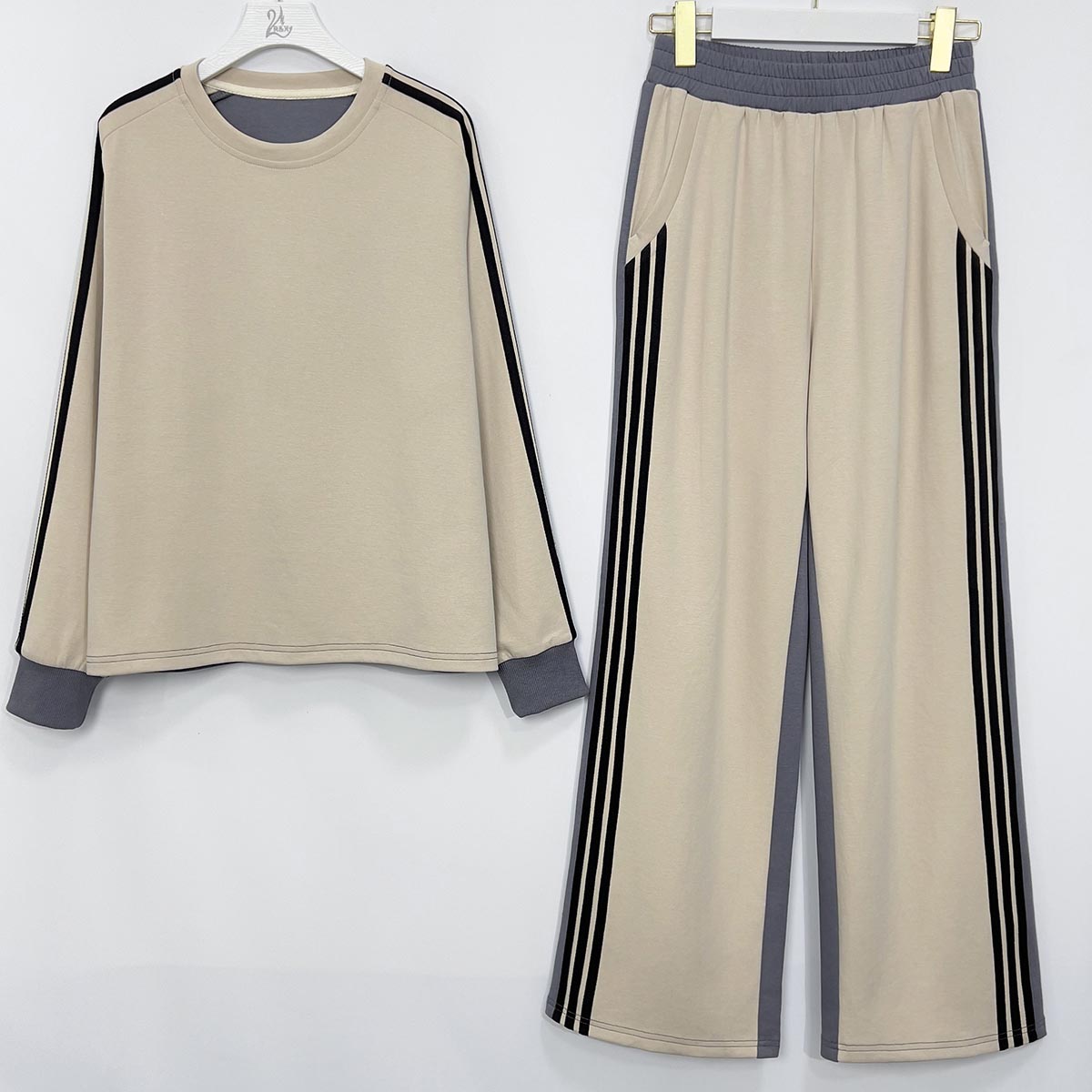 Rhinestone Tracksuit for man - Wholesale from the Original Factory | Luopeita