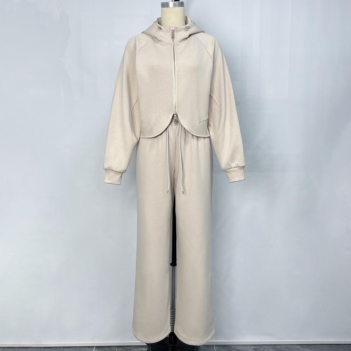 Rhinestone Tracksuit - Wholesale from the Original Factory | Luopeita